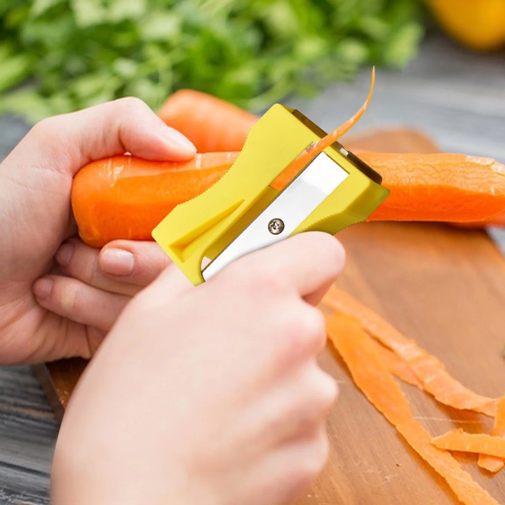 vegetable-peeler-yellow